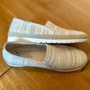 BOBS by Skechers. Espadrille. Memory Foam.
White. Slip On. Size 8.5